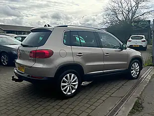 Used 2015 Volkswagen Tiguan Match Beige - Interior and Exterior details 4