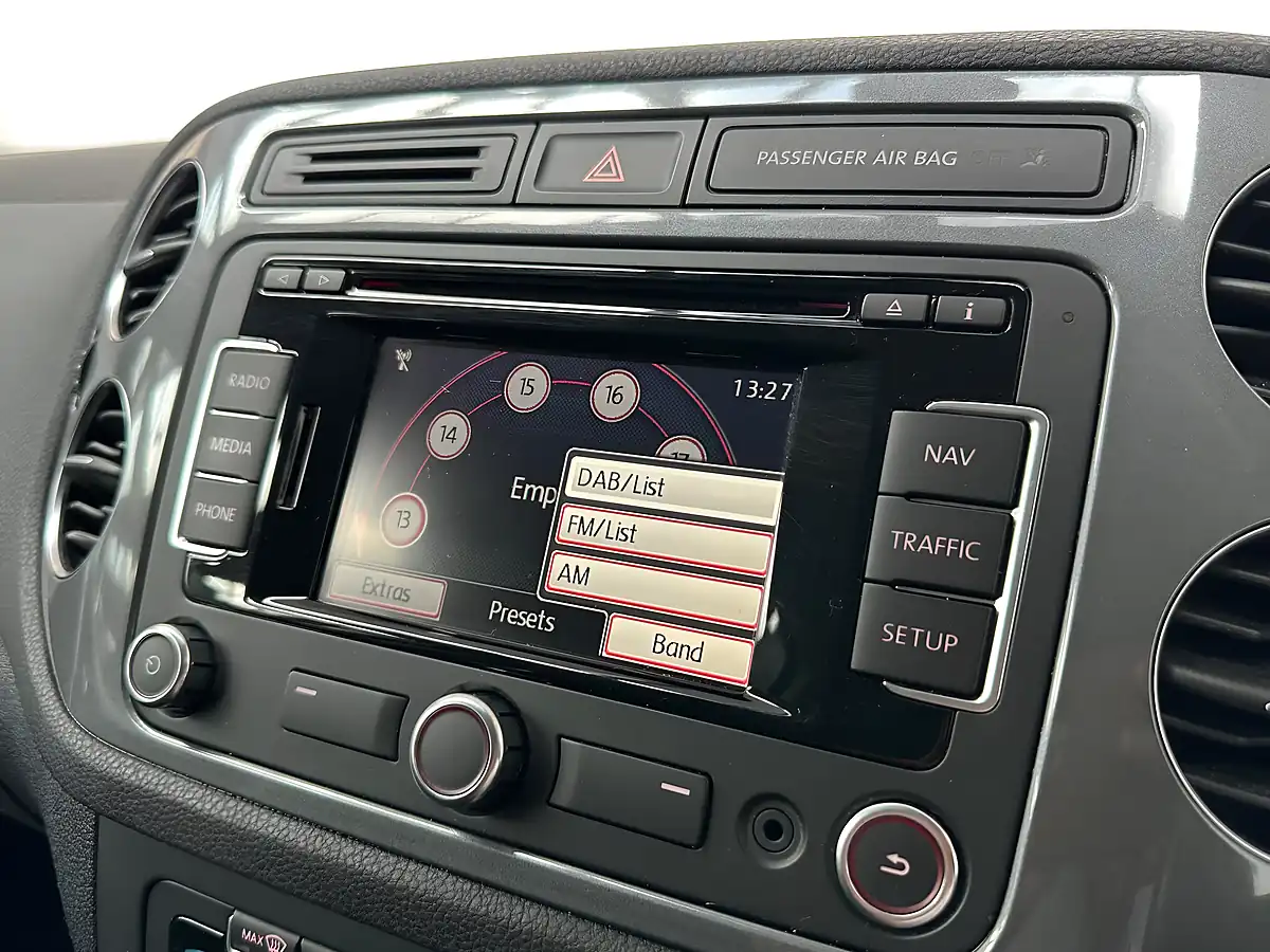 Used 2015 Volkswagen Tiguan Match Black - Interior and Exterior details 13