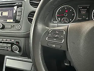Used 2015 Volkswagen Tiguan Match Black - Interior and Exterior details 17
