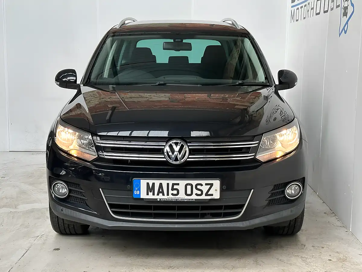 Used 2015 Volkswagen Tiguan Match Black - Interior and Exterior details 2