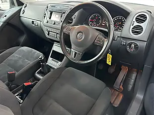 Used 2015 Volkswagen Tiguan Match Black - Interior and Exterior details 3