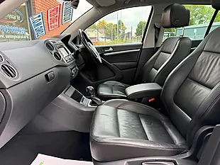 Used 2015 Volkswagen Tiguan Match Black - Interior and Exterior details 12