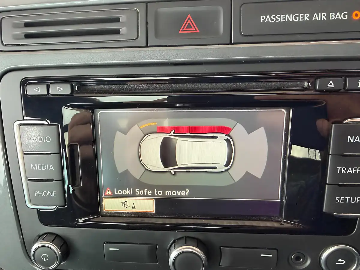 Used 2015 Volkswagen Tiguan Match Black - Interior and Exterior details 17