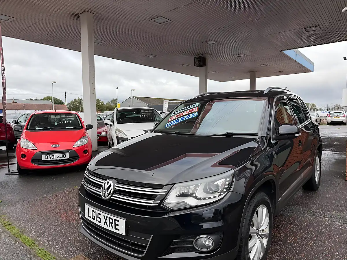 Used 2015 Volkswagen Tiguan Match Black - Interior and Exterior details 2