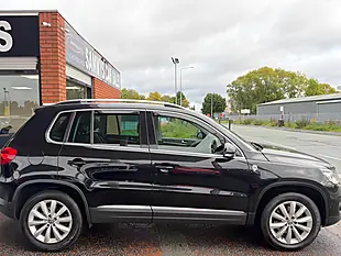 Used 2015 Volkswagen Tiguan Match Black - Interior and Exterior details 7