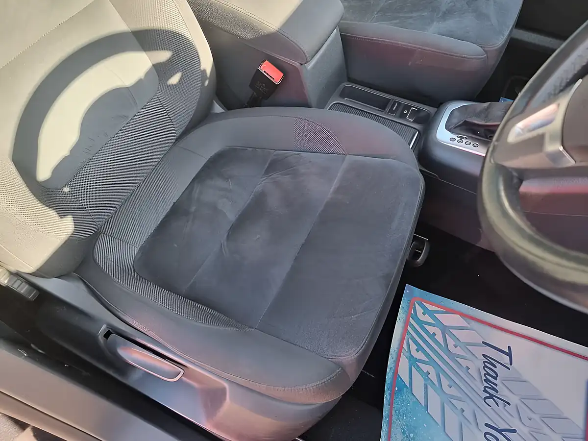 Used 2015 Volkswagen Tiguan Match Black - Interior and Exterior details 11