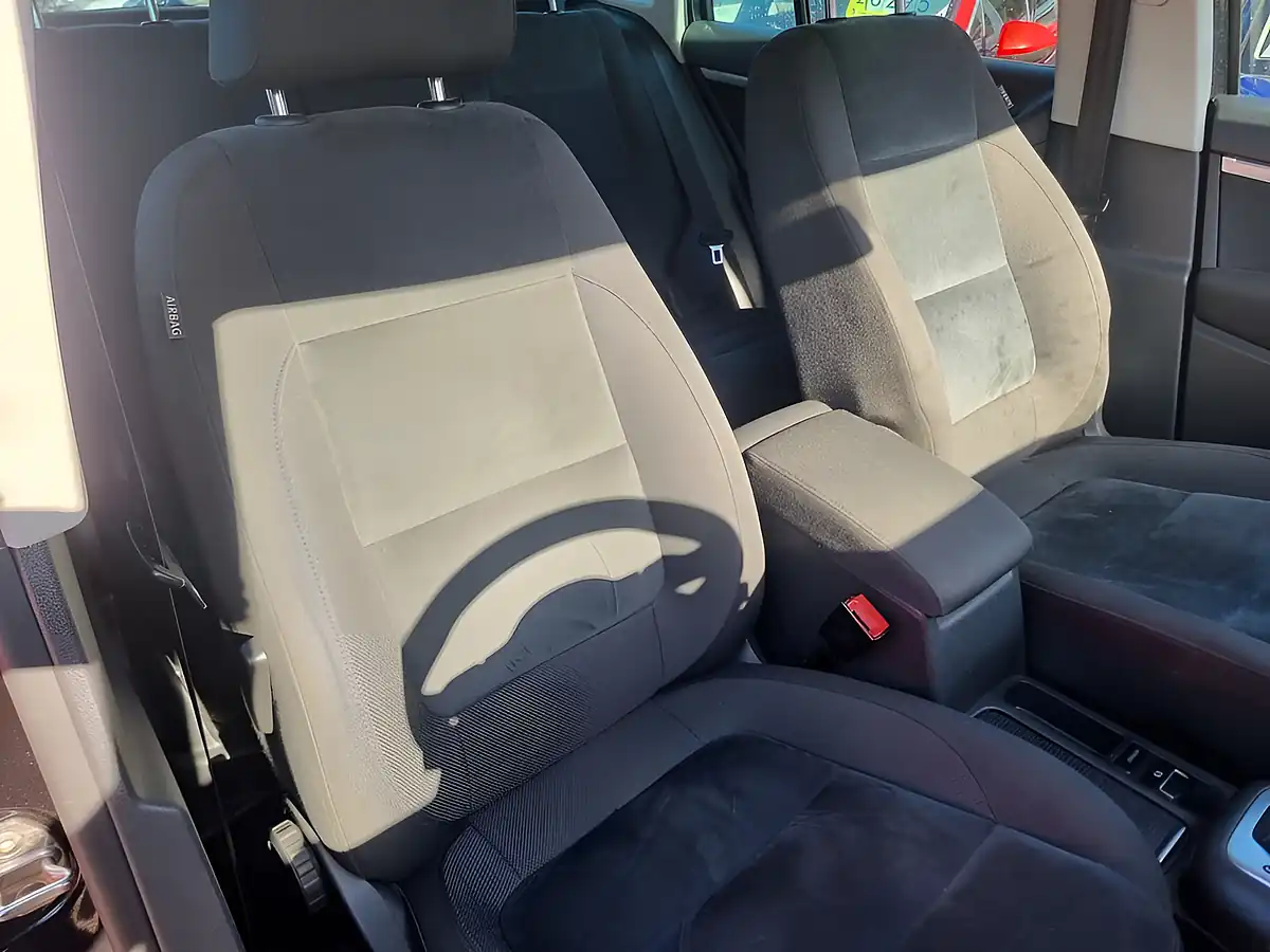 Used 2015 Volkswagen Tiguan Match Black - Interior and Exterior details 12