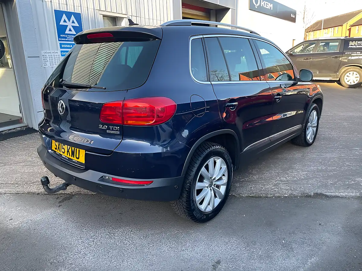Used 2015 Volkswagen Tiguan Match Blue - Interior and Exterior details 8