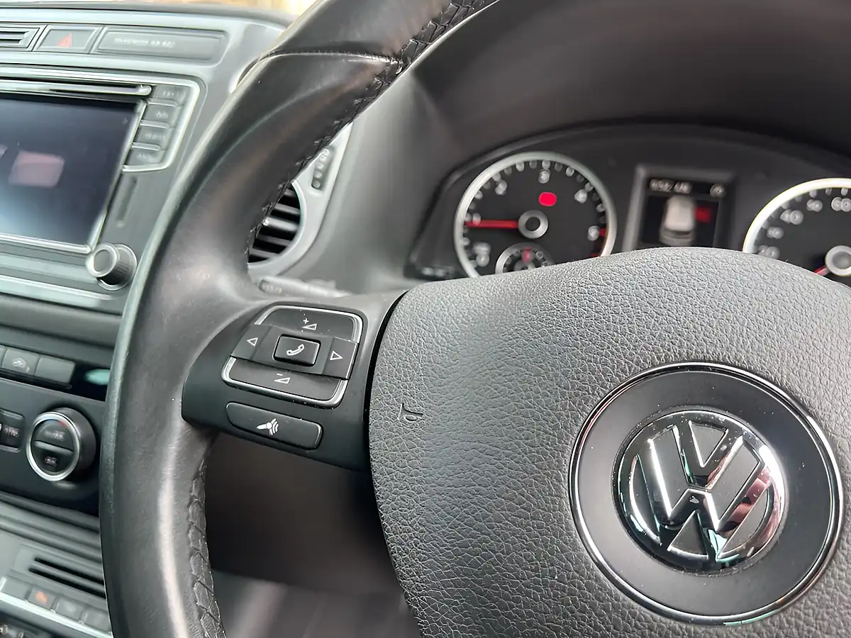 Used 2015 Volkswagen Tiguan Match Edition Black - Interior and Exterior details 13
