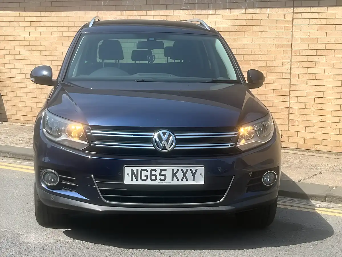 Used 2015 Volkswagen Tiguan Match Edition Blue - Interior and Exterior details 2