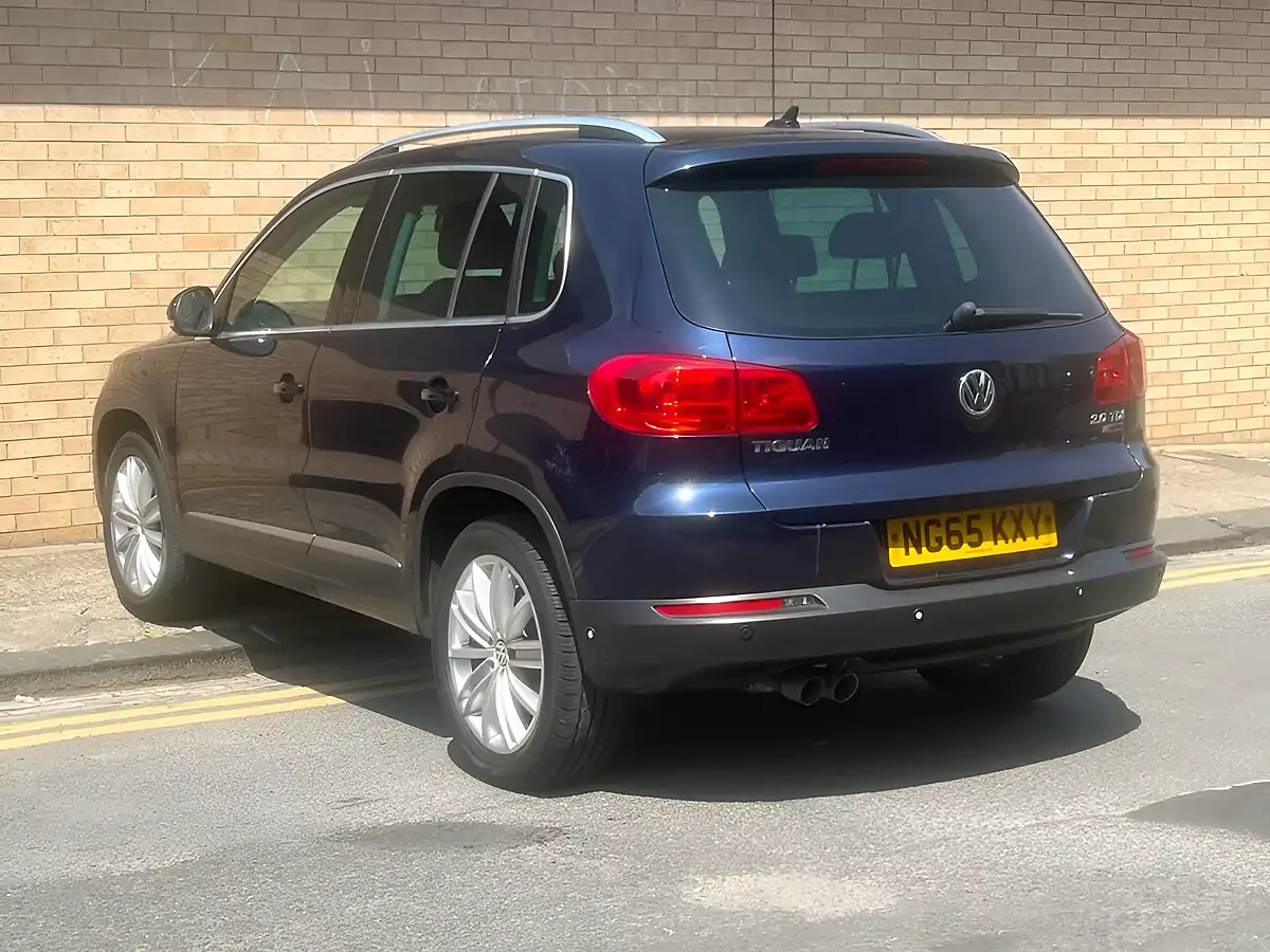 Used 2015 Volkswagen Tiguan Match Edition Blue - Interior and Exterior details 20