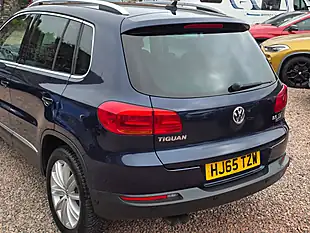 Used 2015 Volkswagen Tiguan Match Edition Blue - Interior and Exterior details 16