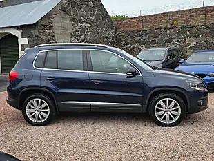 Used 2015 Volkswagen Tiguan Match Edition Blue - Interior and Exterior details 19