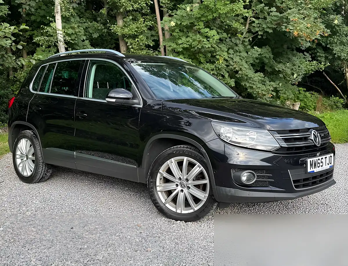 Used 2015 Volkswagen Tiguan Match Edition Deep Black - Front View