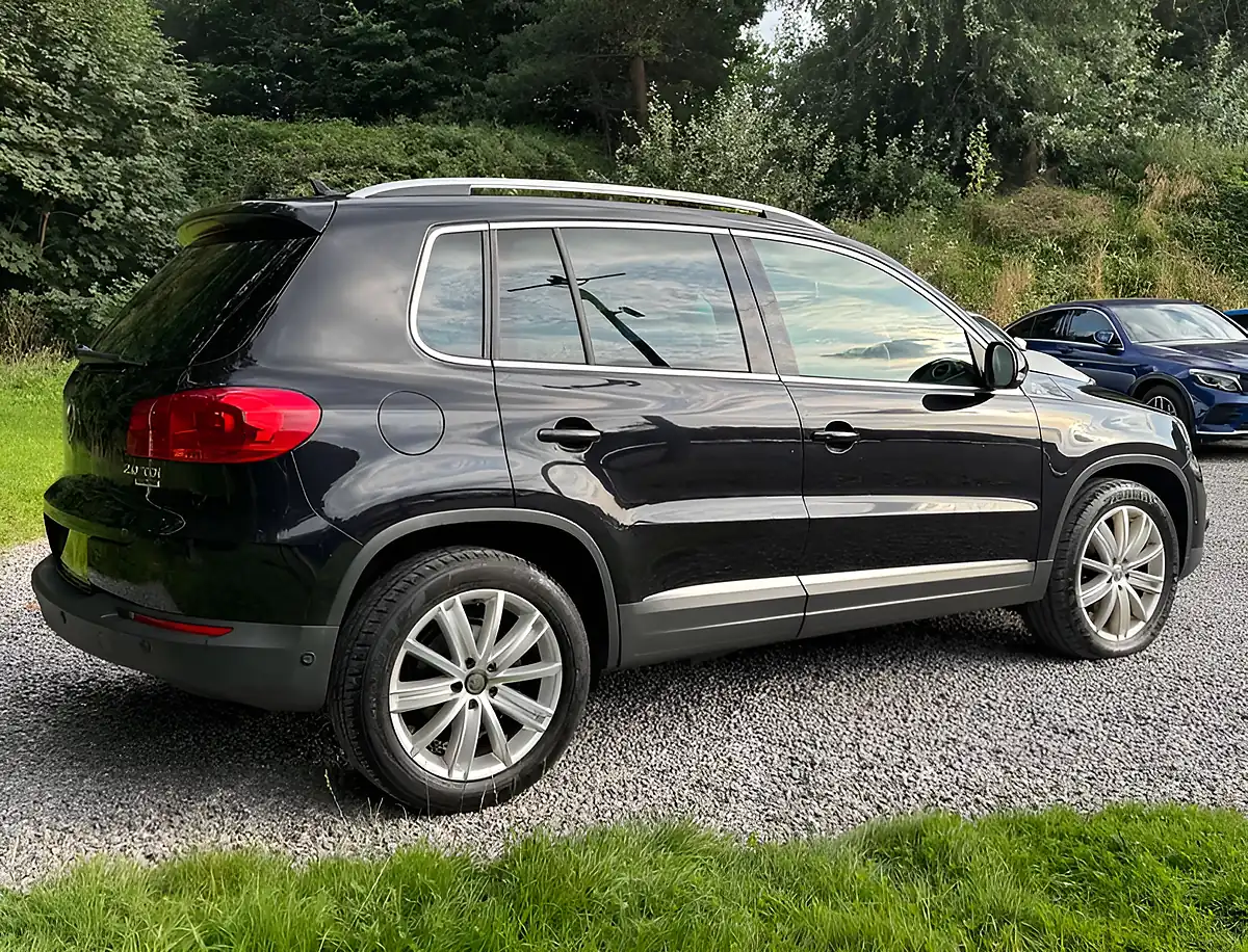 Used 2015 Volkswagen Tiguan Match Edition Deep Black - Interior and Exterior details 3