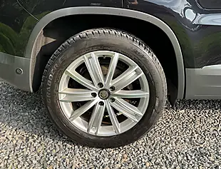 Used 2015 Volkswagen Tiguan Match Edition Deep Black - Interior and Exterior details 9