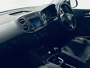 Used 2015 Volkswagen Tiguan Match Edition Grey - Interior and Exterior details 5