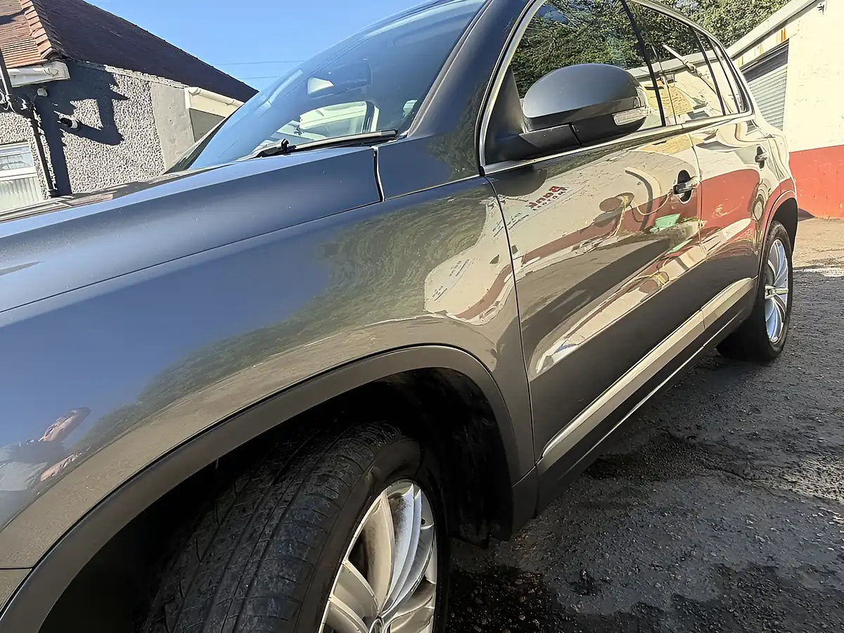 Used 2015 Volkswagen Tiguan Match Edition Grey - Interior and Exterior details 12