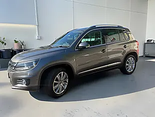Used 2015 Volkswagen Tiguan Match Edition Grey - Interior and Exterior details 5