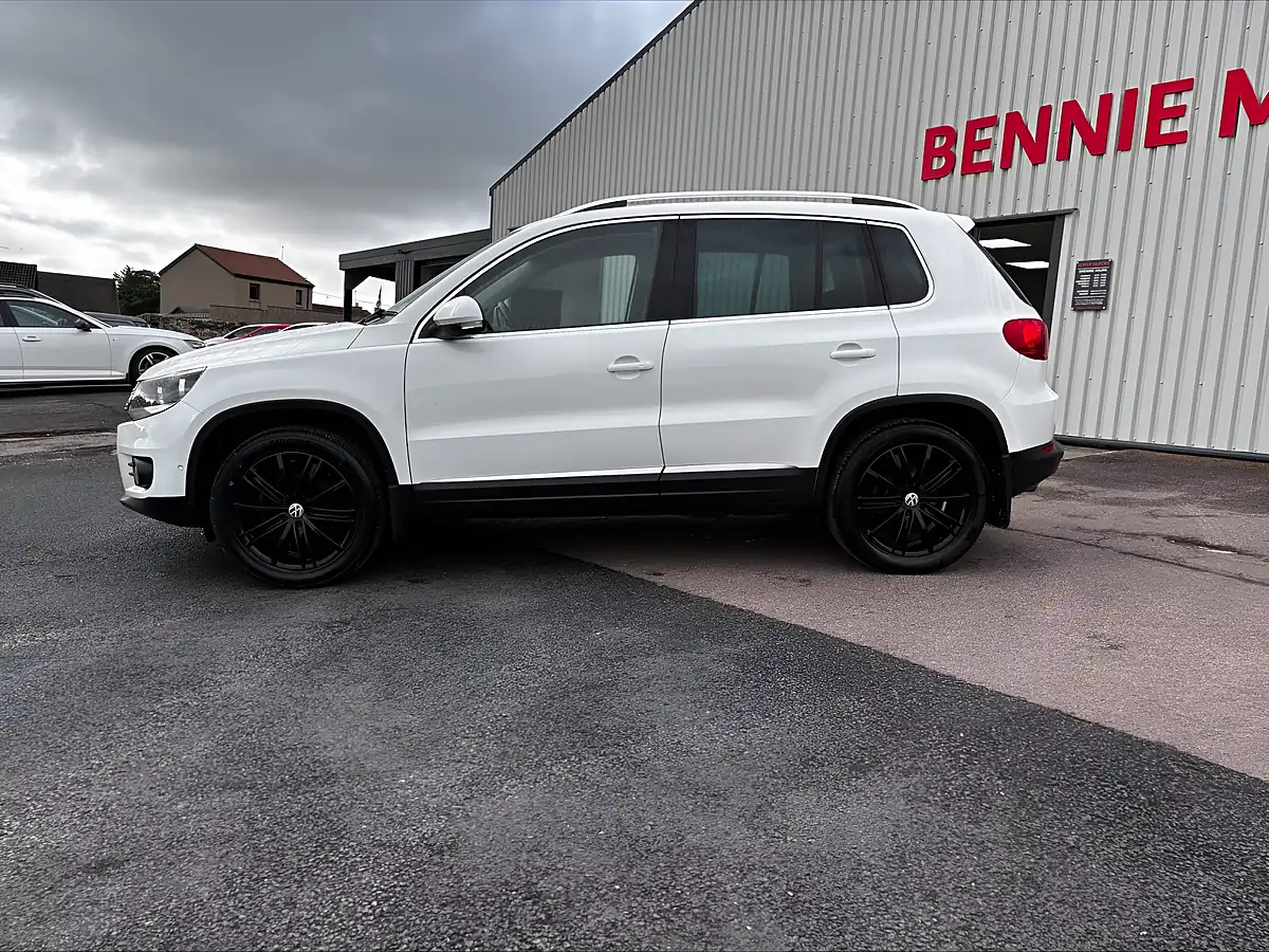 Used 2015 Volkswagen Tiguan Match Edition White - Interior and Exterior details 10