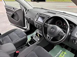Used 2015 Volkswagen Tiguan Match Edition White - Interior and Exterior details 18