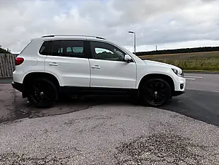 Used 2015 Volkswagen Tiguan Match Edition White - Interior and Exterior details 4