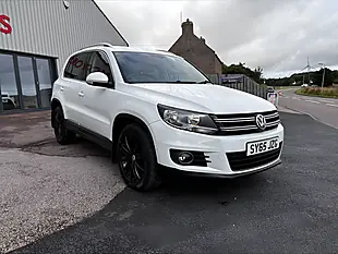 Used 2015 Volkswagen Tiguan Match Edition White - Interior and Exterior details 5