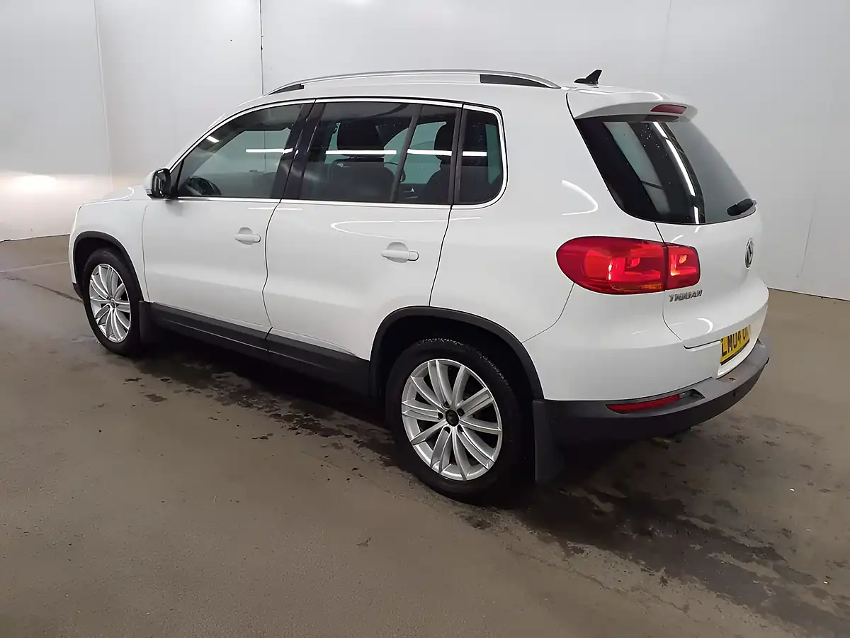 Used 2015 Volkswagen Tiguan Match Edition White - Interior and Exterior details 5