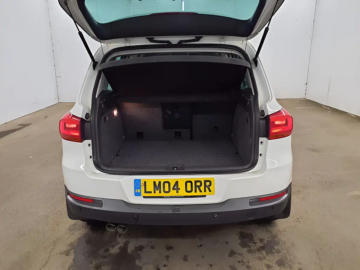 Used 2015 Volkswagen Tiguan Match Edition White - Interior and Exterior details 7