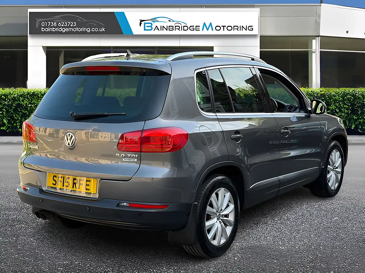 Used 2015 Volkswagen Tiguan Match Grey - Interior and Exterior details 3