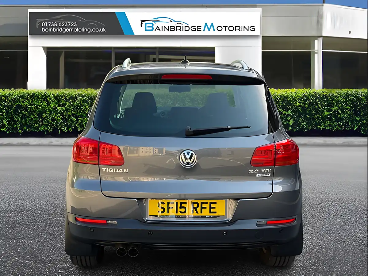 Used 2015 Volkswagen Tiguan Match Grey - Interior and Exterior details 4