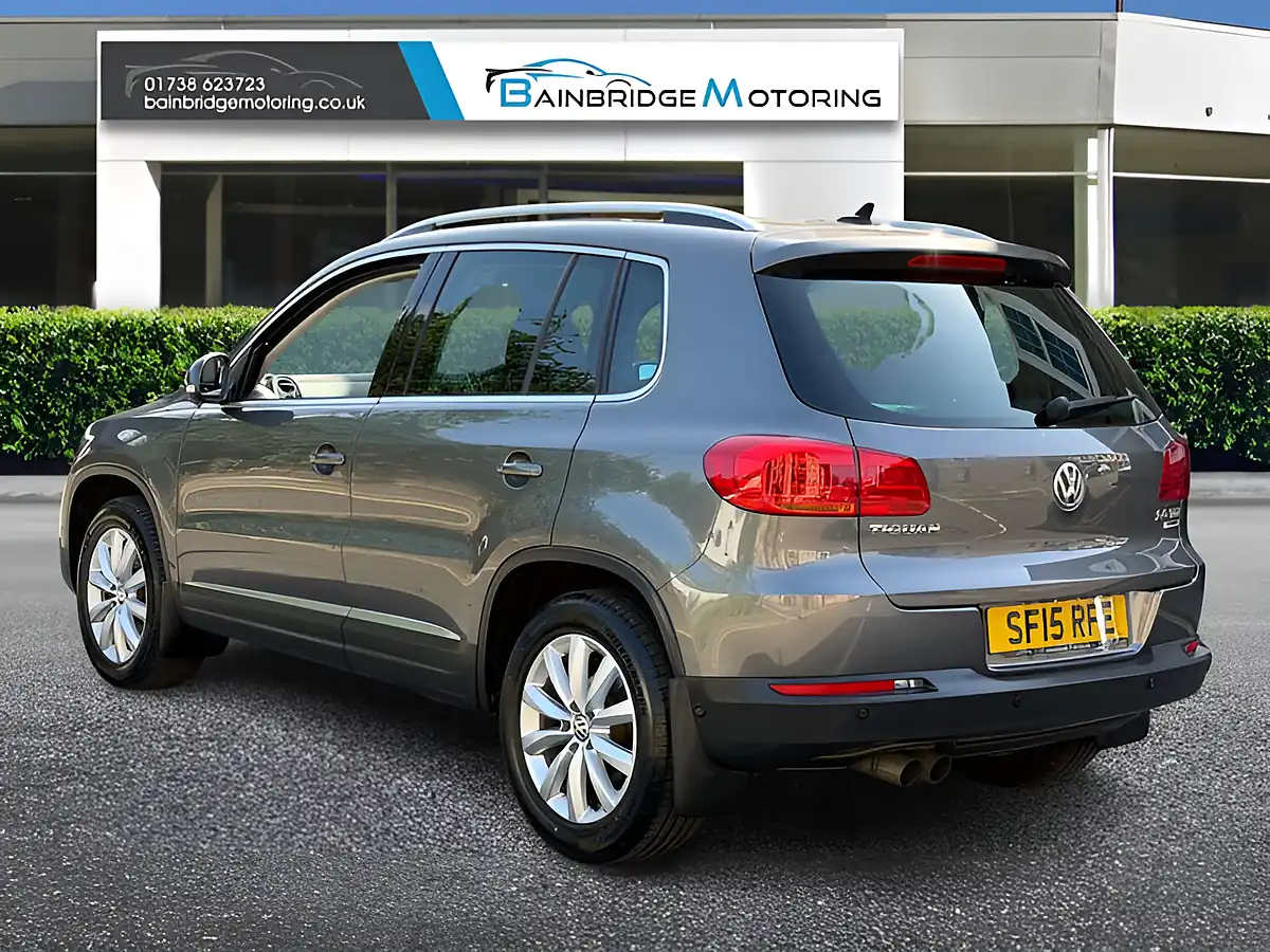 Used 2015 Volkswagen Tiguan Match Grey - Interior and Exterior details 5