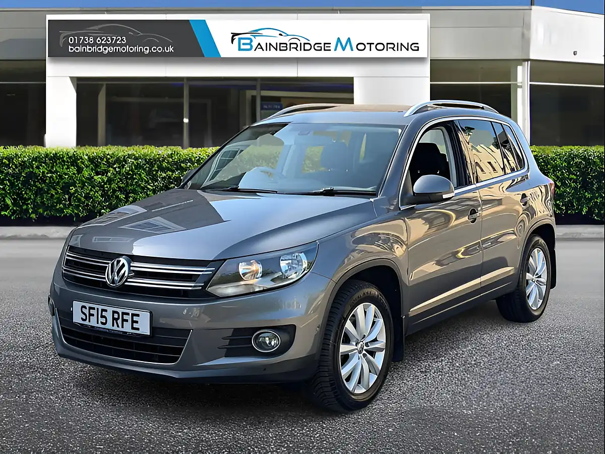 Used 2015 Volkswagen Tiguan Match Grey - Interior and Exterior details 7