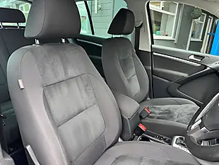 Used 2015 Volkswagen Tiguan Match Grey - Interior and Exterior details 13