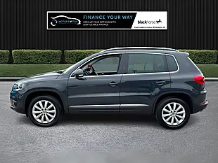 Used 2015 Volkswagen Tiguan Match Grey - Interior and Exterior details 4