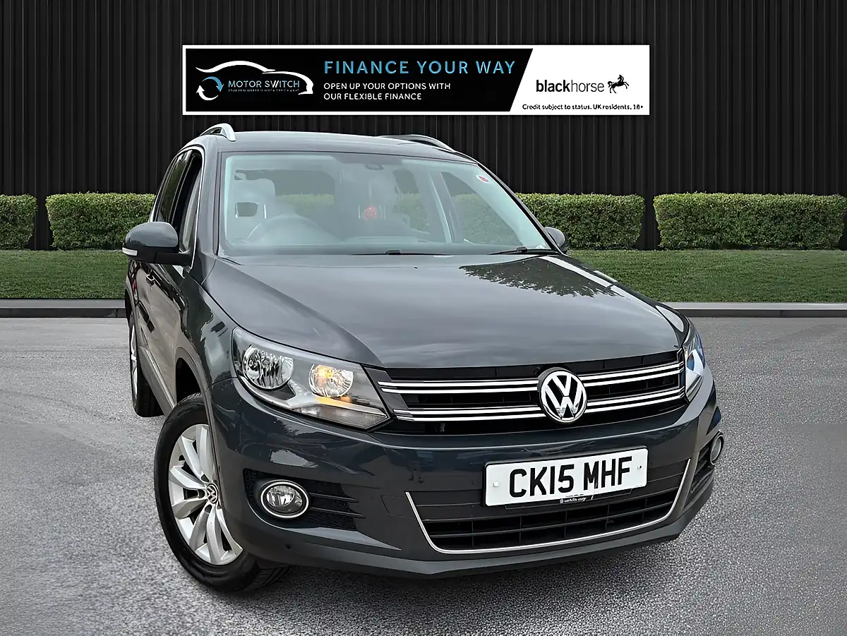 Used 2015 Volkswagen Tiguan Match Grey - Interior and Exterior details 5