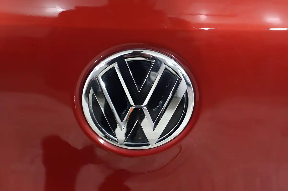 Used 2015 Volkswagen Tiguan Match Red - Interior and Exterior details 20