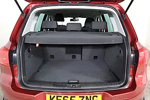 Used 2015 Volkswagen Tiguan Match Red - Interior and Exterior details 9