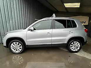 Used 2015 Volkswagen Tiguan Match Silver - Interior and Exterior details 10