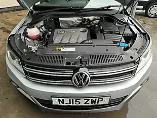 Used 2015 Volkswagen Tiguan Match Silver - Interior and Exterior details 15