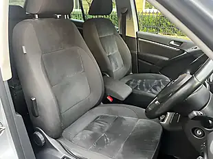 Used 2015 Volkswagen Tiguan Match Silver - Interior and Exterior details 11