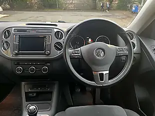 Used 2015 Volkswagen Tiguan Match Silver - Interior and Exterior details 14