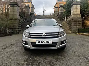 Used 2015 Volkswagen Tiguan Match Silver - Interior and Exterior details 4
