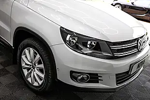 Used 2015 Volkswagen Tiguan Match White - Interior and Exterior details 16