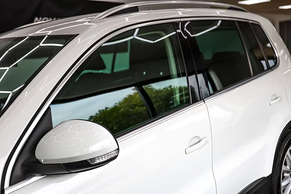 Used 2015 Volkswagen Tiguan Match White - Interior and Exterior details 20