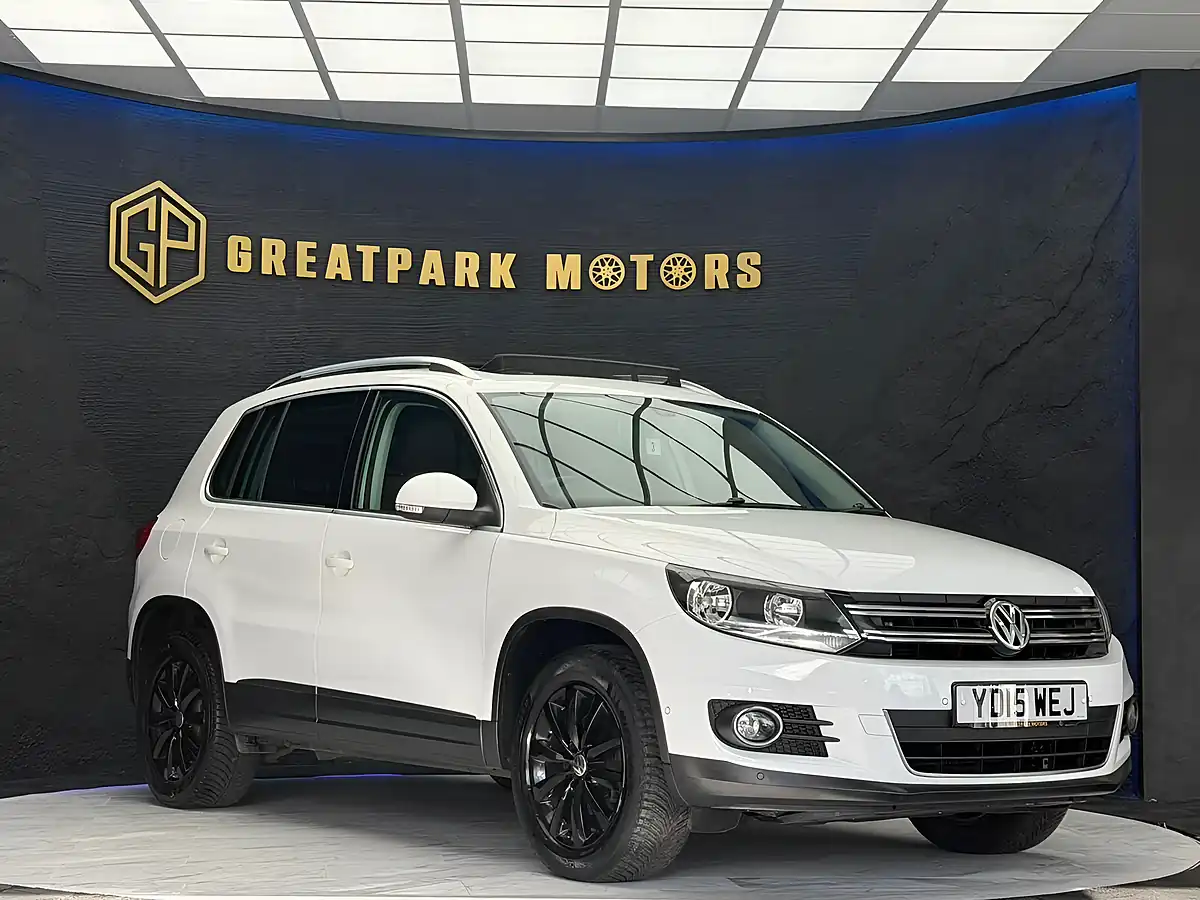 Used 2015 Volkswagen Tiguan Match White - Interior and Exterior details 3