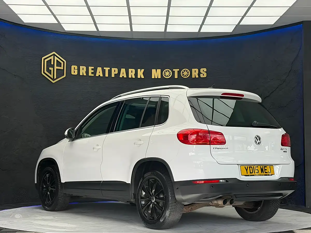 Used 2015 Volkswagen Tiguan Match White - Interior and Exterior details 7