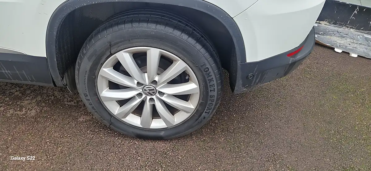 Used 2015 Volkswagen Tiguan Match White - Interior and Exterior details 20