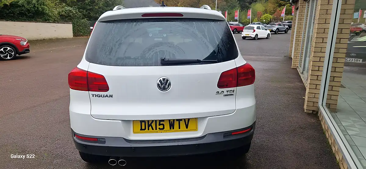 Used 2015 Volkswagen Tiguan Match White - Interior and Exterior details 6
