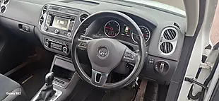 Used 2015 Volkswagen Tiguan Match White - Interior and Exterior details 9